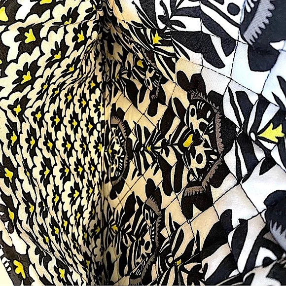 Vera Bradley tablet bag in Fanfare print - Picture 6 of 8